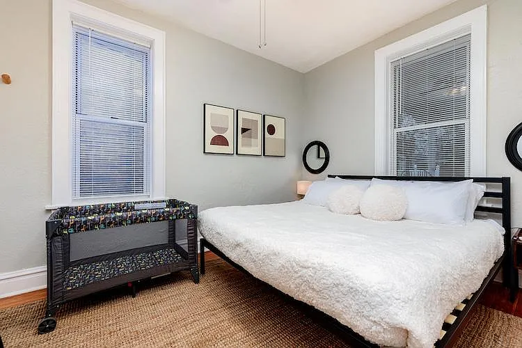 3960 Tholozan Ave — Photo 15