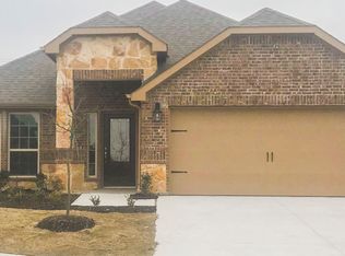 112 Sutter Ln, Fate, TX 75189