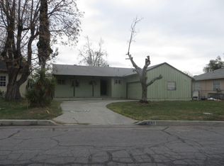 1361 Pepper Tree Ln, San Bernardino, CA 92404