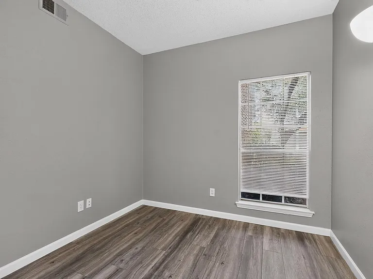 12921 Abrams Rd #705 — Photo 21