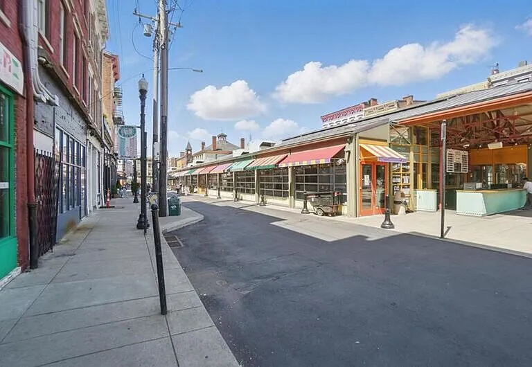 107 W Elder St #B — Photo 5
