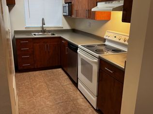 1263 Valley Oak Ct APT E, Novato, CA 94947