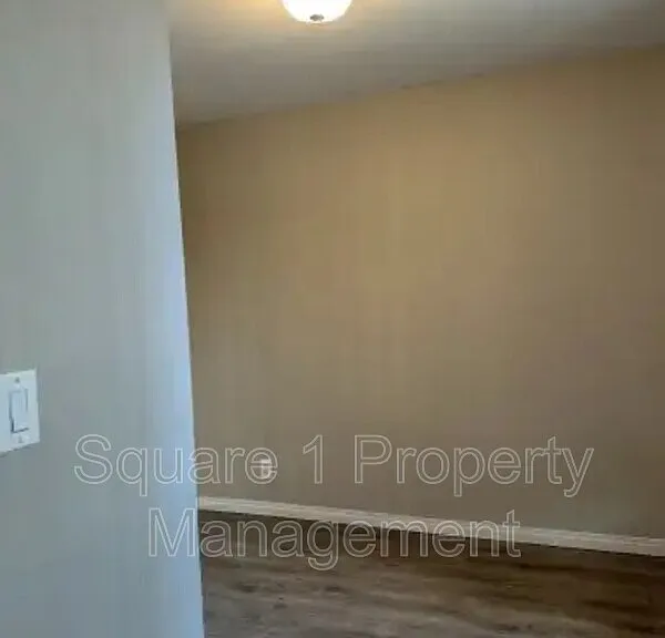 11025 Jasper Ave NW #114 — Photo 7