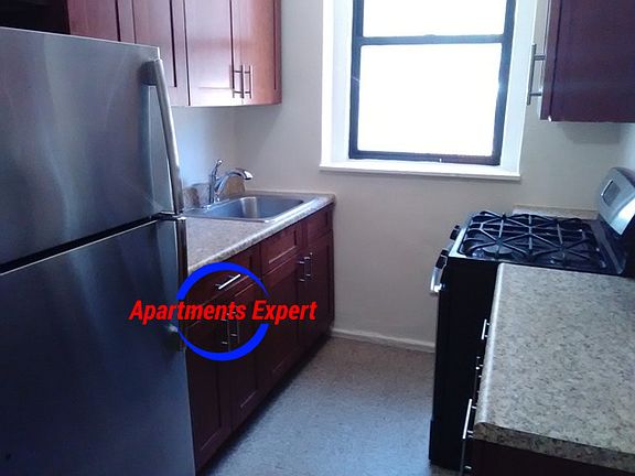 3rd image of 217 W 238th St #C1