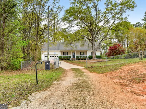 846 Campbell Rd, Covington, GA 30014