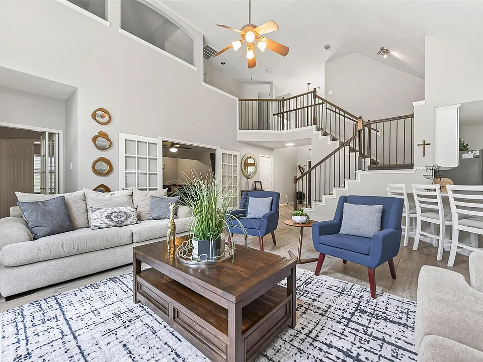 155 E Concord Valley Cir