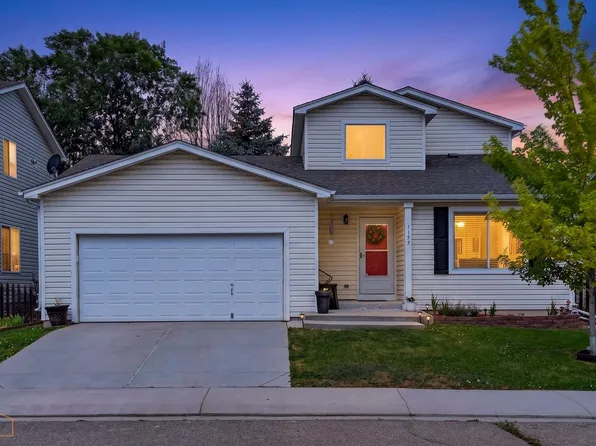 1155 Trout Creek Cir, Longmont, CO 80504