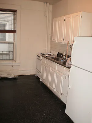 Rented by Frank Valvo Real Estate | media 21