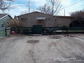 2nd image of 729 S 14th Ave