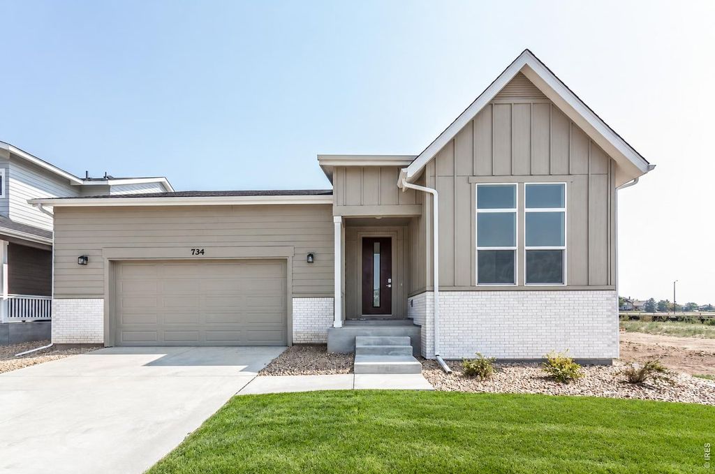 734 Trumpet Ct
