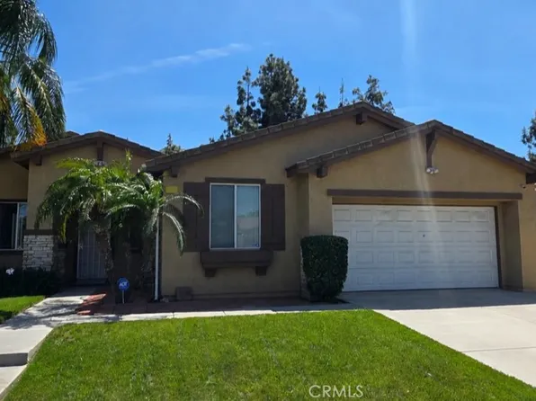 17455 Madrone St, Fontana, CA 92337