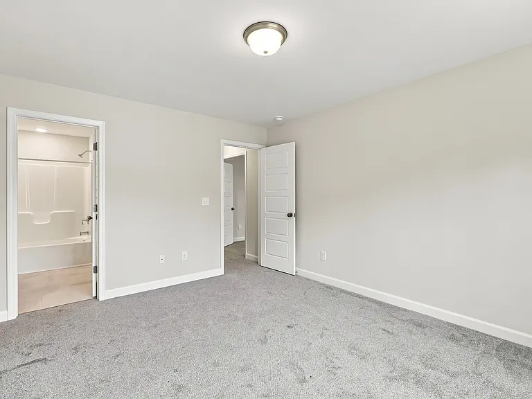 138 Abingdon Farms Dr — Photo 35