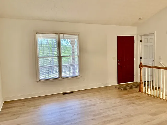 8202 Henderson Mountain Rd — Photo 13