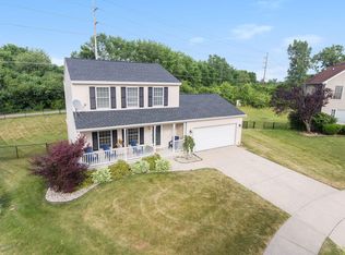 1901 Whistle Stop Dr SE, Grand Rapids, MI 49508