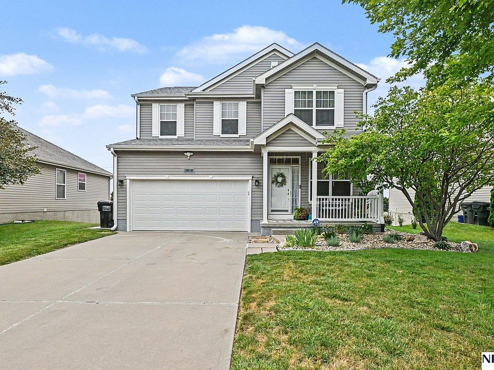 1st image of 3816 S 191st Ave