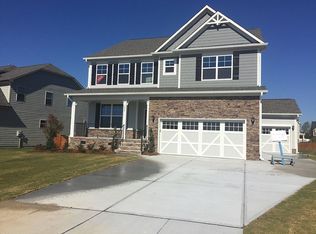 424 Granite Saddle Dr, Rolesville, NC 27571