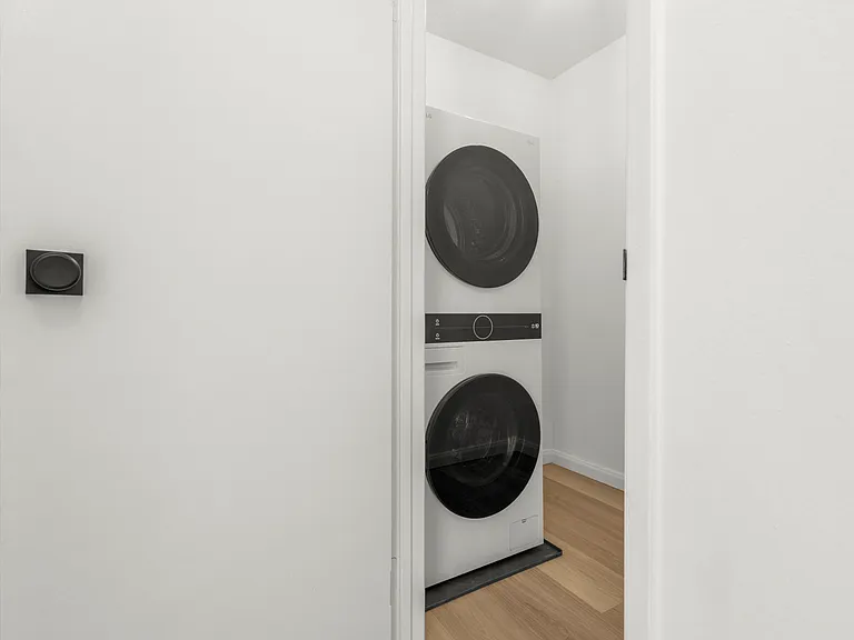 70 Crestline Dr #5 — Photo 7