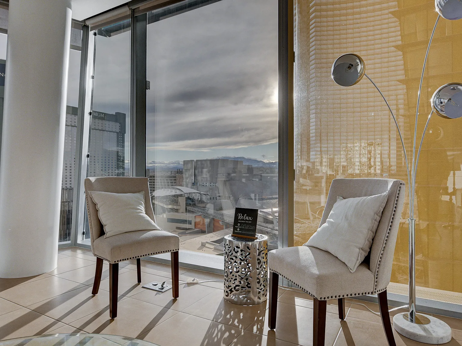 2 bed, 1475 sqft, $5,500 — Photo 4