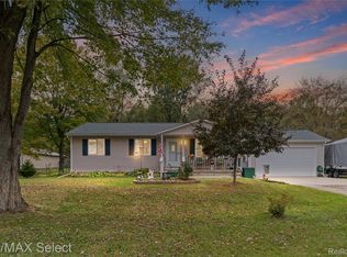 9157 Duffield Rd, Montrose, MI 48457