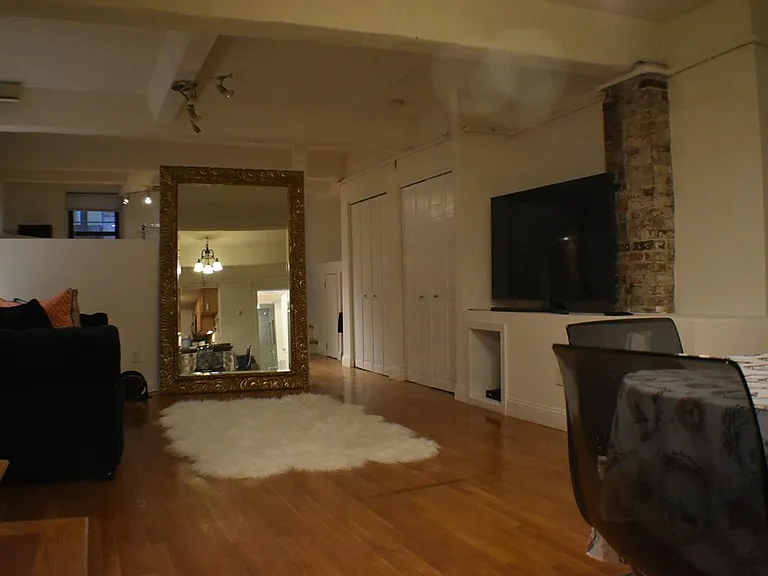 476 Columbus Ave #10 — Photo 11
