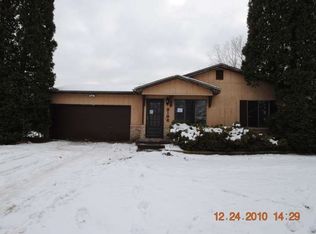 9196 Ascot Dr, Ypsilanti, MI