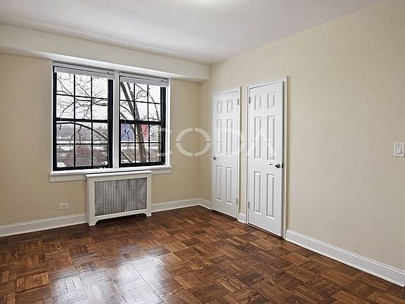 4th image of 5101 39th Ave APT Ll31
