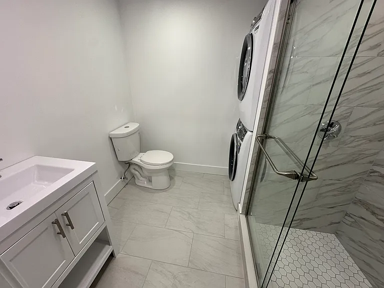 40 Gove St #3 — Photo 6