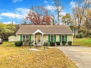 612 Bladestone Ct, Apex, NC 27502