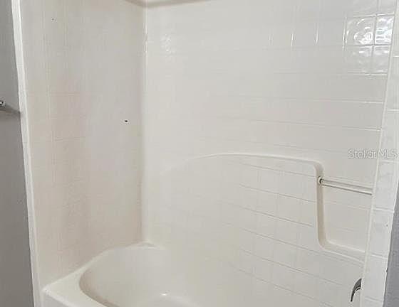 2nd image of 709 Robin Ct