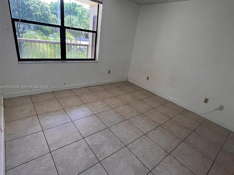 4581 W McNab Rd #20 — Photo 21