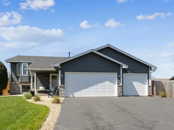 12374 Zea St NW, Coon Rapids, MN 55433