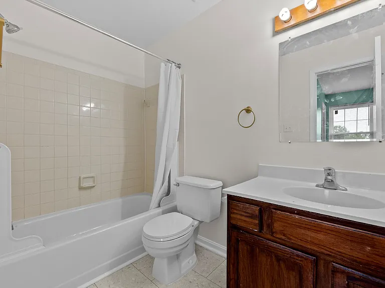 2178 Mager Dr — Photo 15