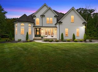 90 Old Hope Kent Rd, Scituate, RI 02831