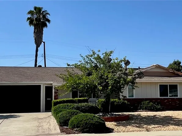 25880 Plum Hollow Dr, Menifee, CA 92586