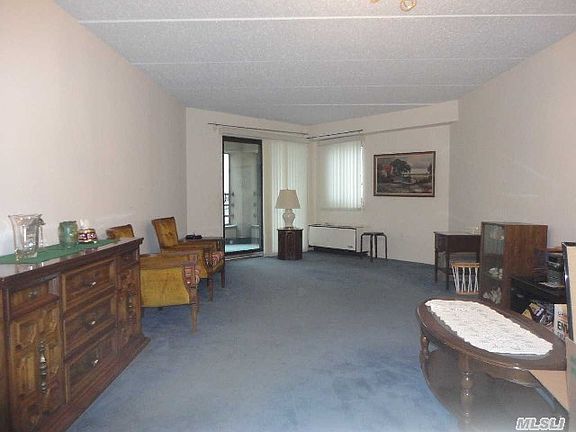 3rd image of 725 Miller Ave