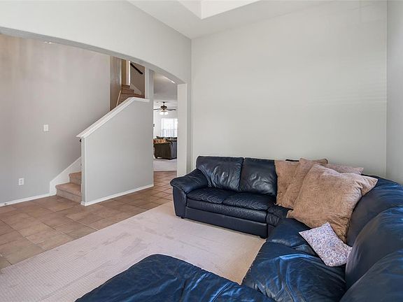 5th image of 3017 Bigleaf Dr