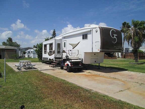 4th image of 33840 S Garcia St #112