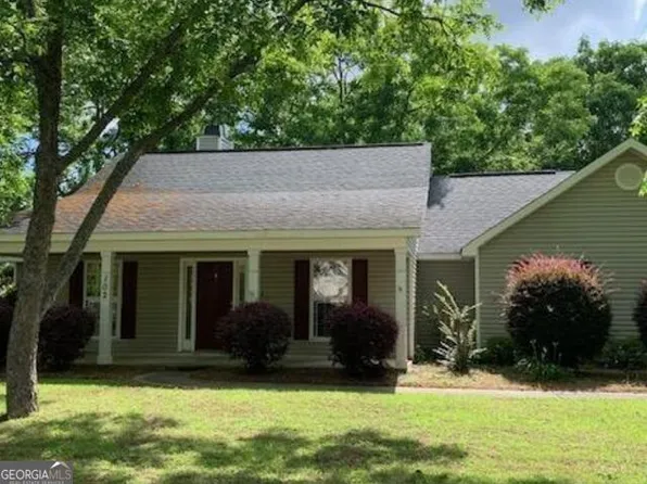 102 Grove Ln, Kathleen, GA 31047