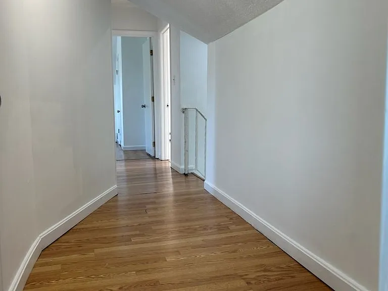 8 Whipple St — Photo 8