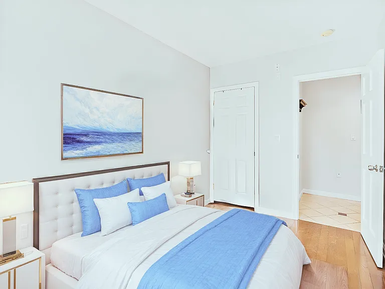47 Campbell St #2 — Photo 12