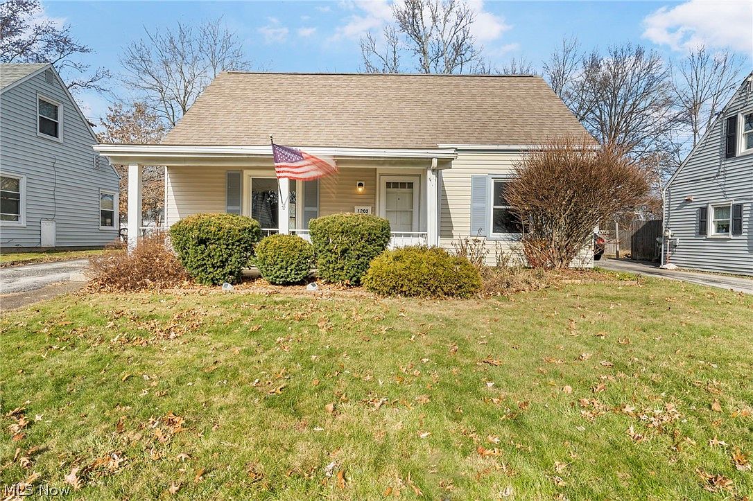 1203 Myrtle Ave, Cuyahoga Falls, OH 44221 Zillow