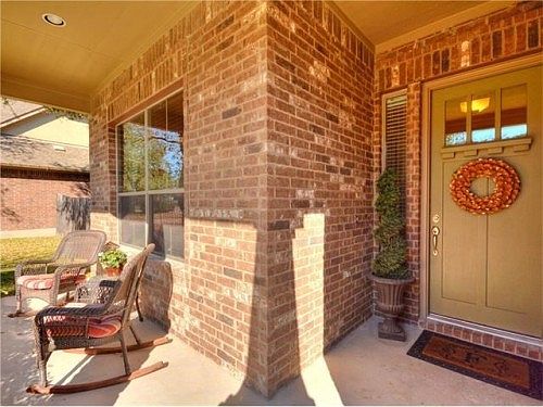 4th image of 1503 Elkins Ln