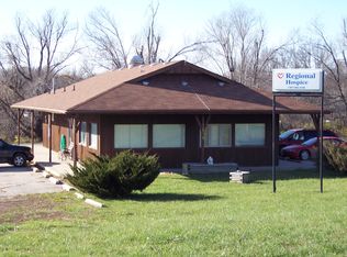 1210 S Main St, Gallatin, MO 64640