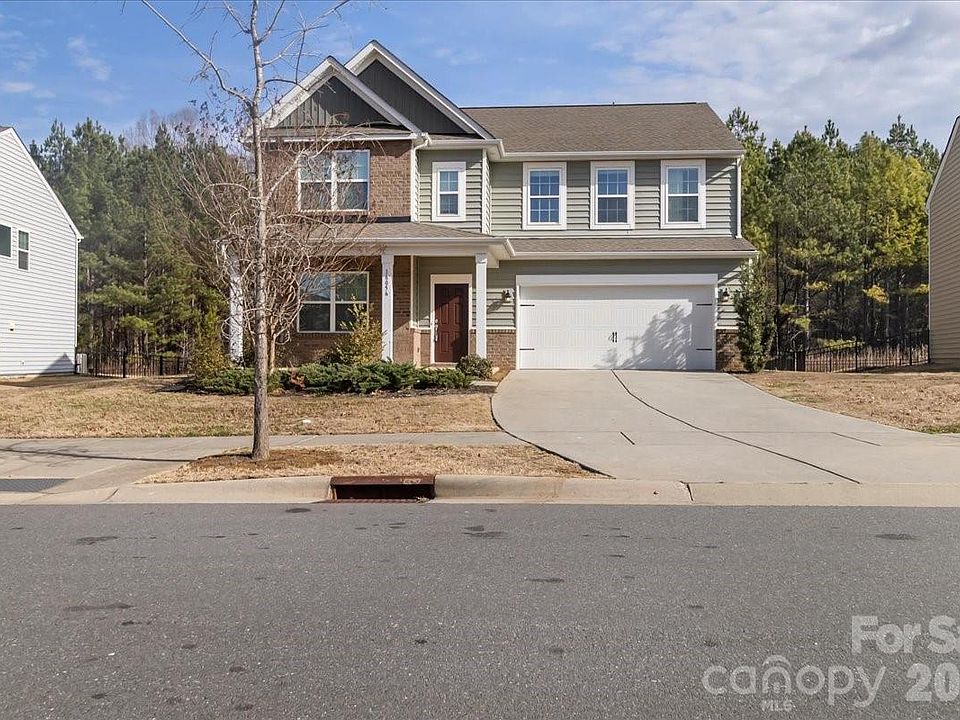 1st image of 16056 Hammersmith Farm Dr