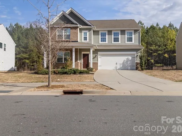 16056 Hammersmith Farm Dr, Charlotte, NC 28273