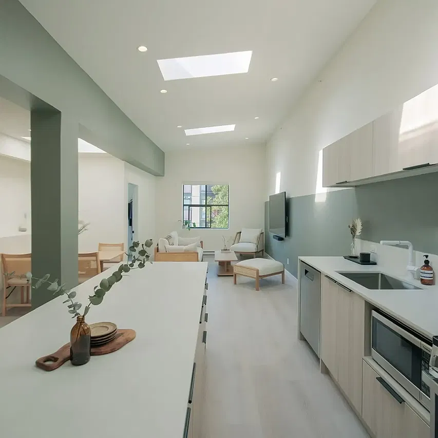2 bed, 816 sqft, $2,650 — Photo 1