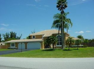 6300 Falconsgate Ave, Davie, FL 33331