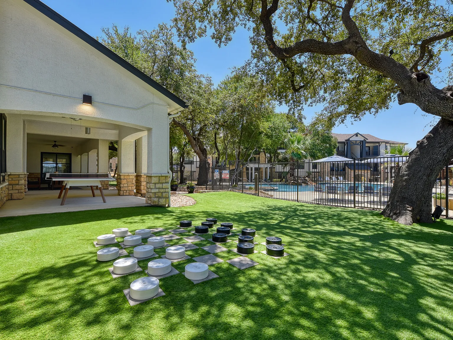 Judson Pointe — Photo 2
