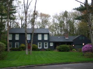 24 Oldwood Rd, Wilbraham, MA 01095