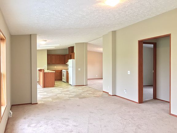 2nd image of 13926 Alabama Dr